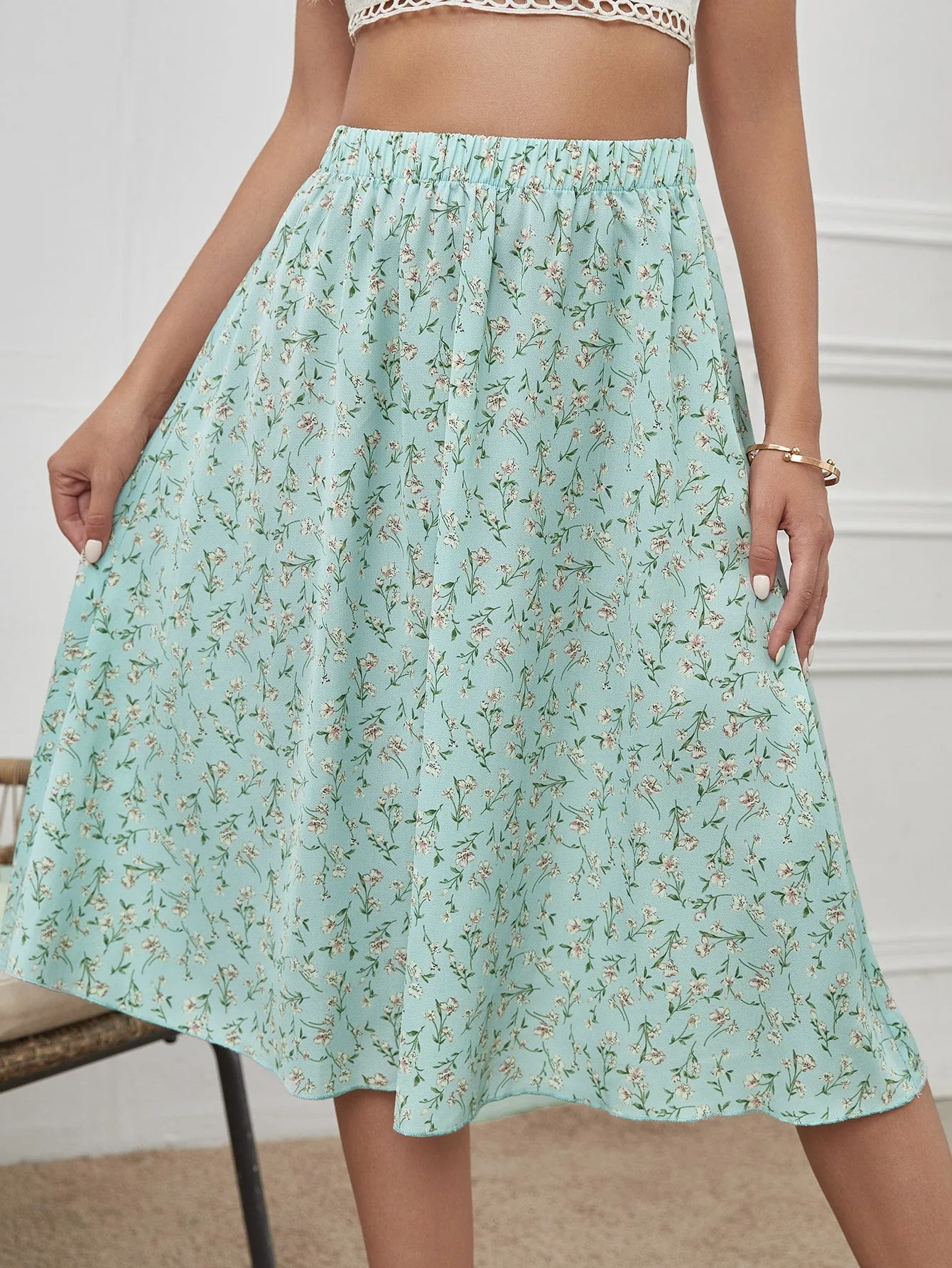 Ditsy Floral Print Flare Skirt