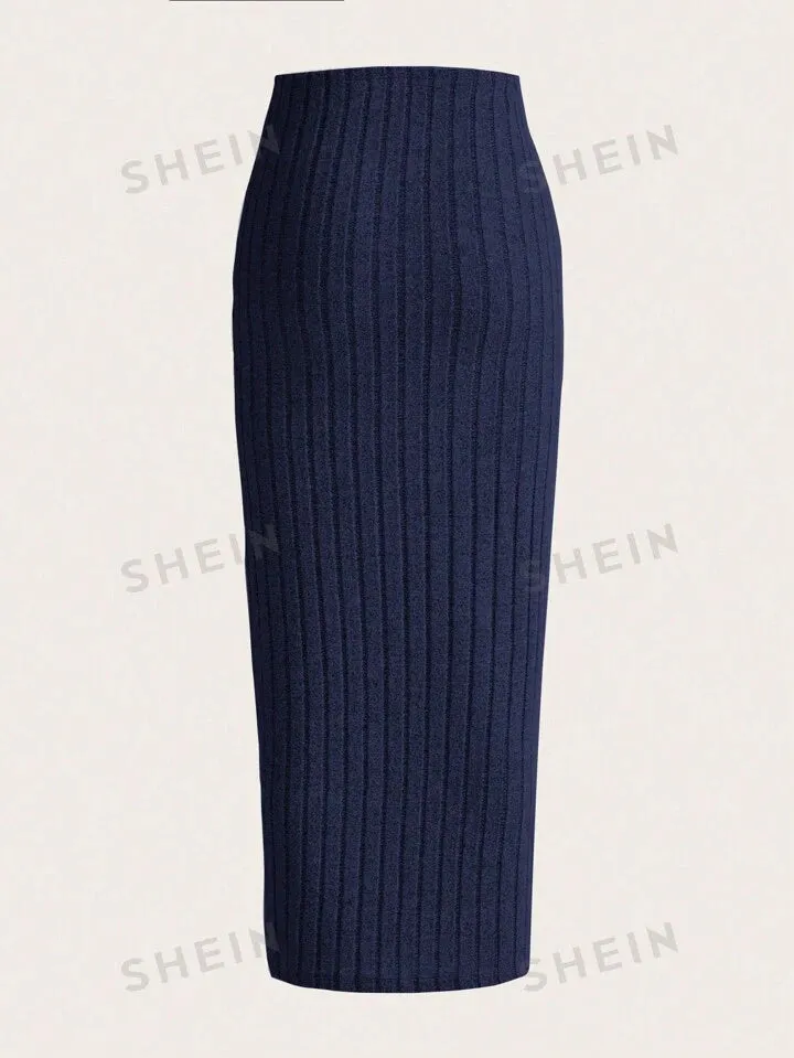 Solid color A-line skirt in navy blue