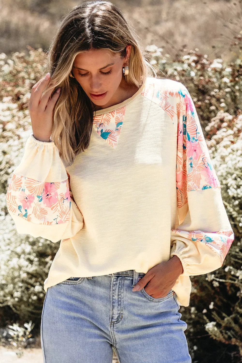 Textured Floral Balloon Sleeve Blouse