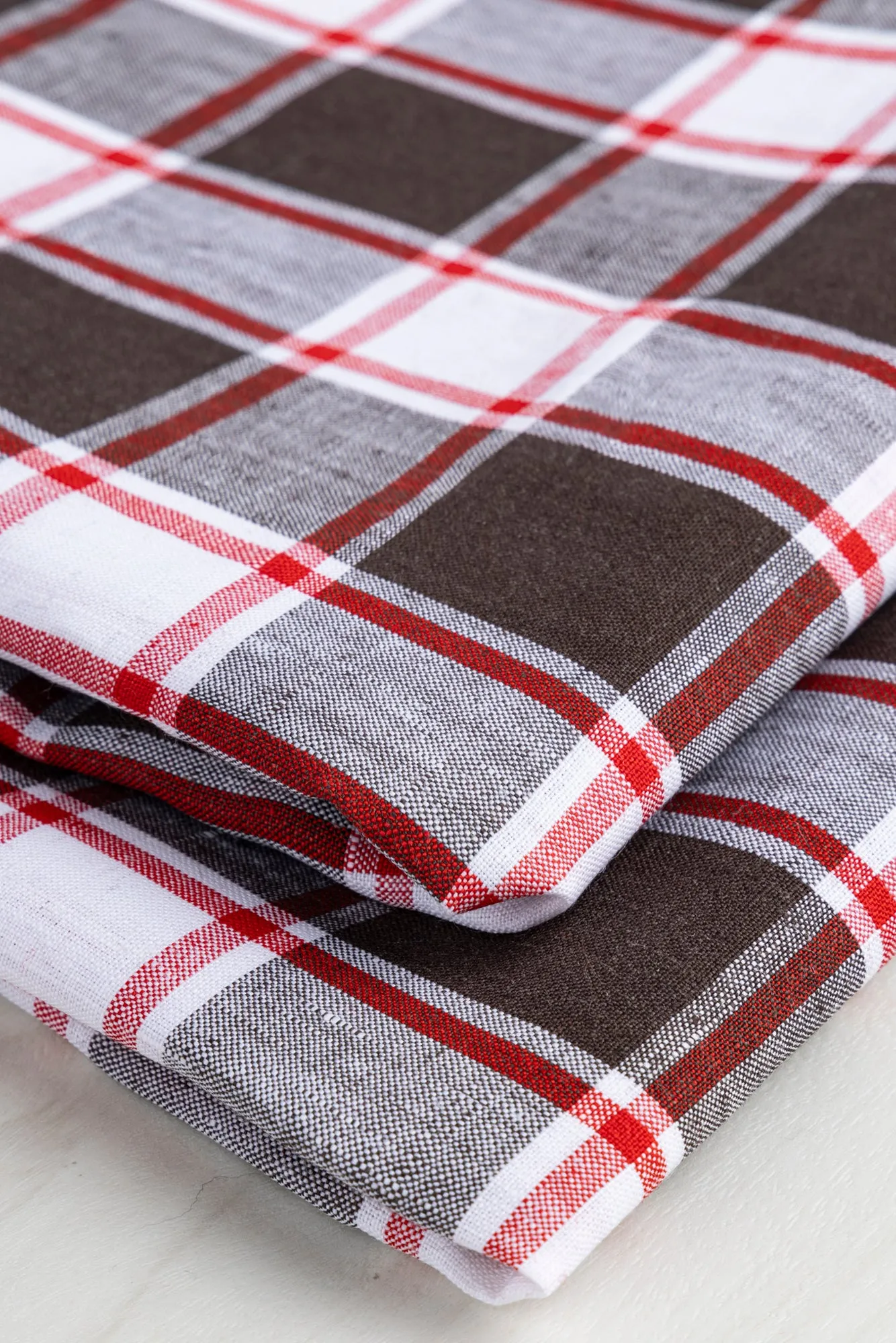 Yarn Dyed Plaid Irish Linen Suiting Deadstock - Brown   Red   White - Swatch